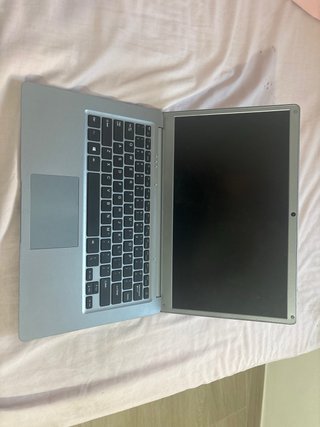 Ordenador Portátil  (marca bmax aunque ponga acer)