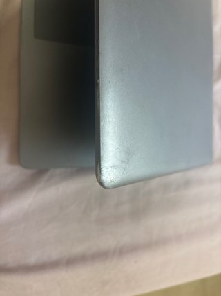 Ordenador Portátil  (marca bmax aunque ponga acer)