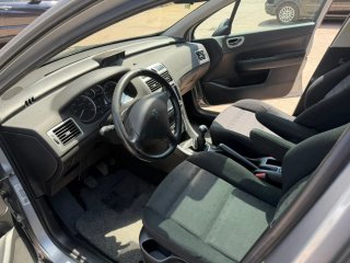 Peugeot 307 2004