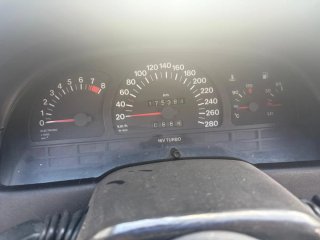 Opel calibra 4X4 TURBO sin motor