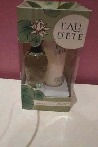 Eau d'Été Set Perfume y Leche Corporal
