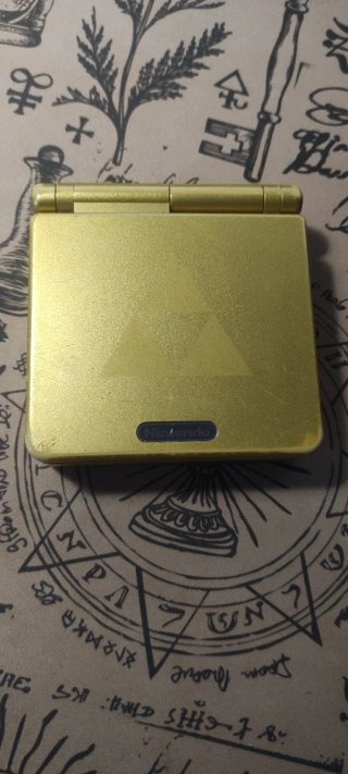 Game Boy Advance SP Zelda Edición Limitada