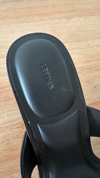 Sandalias marrones Lefties