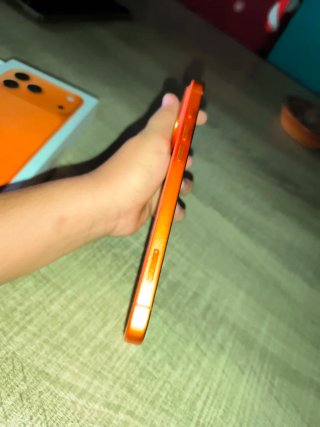 iPhone 17 Pro Max Naranja