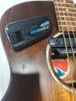 Guitarra Eastman PCH1-OM  con Pastilla Double X2