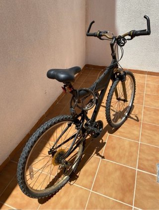 Bicicleta de Montaña Negra