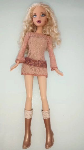 Muñeca My Scene Swappin Styles
