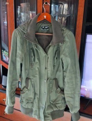 Parka Verde Militar con Capucha