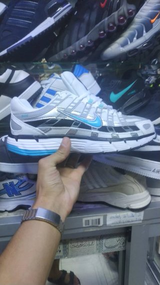 Zapatillas Nike P-6000 Blancas y Azules