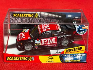 OPEL ASTRA V8 COUPE DTM "SCHEIDER" (SCALEXTRIC)