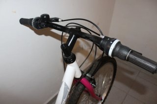 Bicicleta de Niña 24 Pulgadas. Como NUEVA.