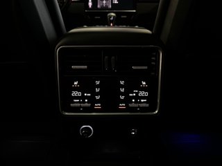 Porsche Cayenne Turbo 2018