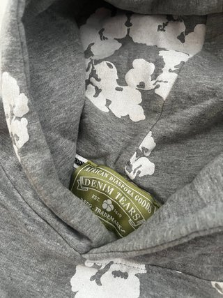 Conjunto Denim Tears Gris Estampado