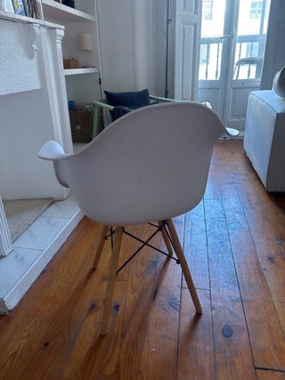 Silla de diseño estilo nórdico