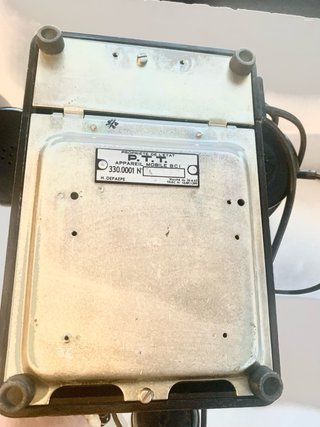 Teléfono antiguo de disco