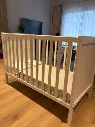 Cuna IKEA SMÅGÖRA 60x120 con colchón