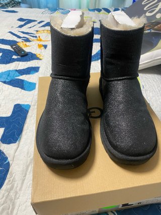 Botas UGG Negras con Brillo Talla 37