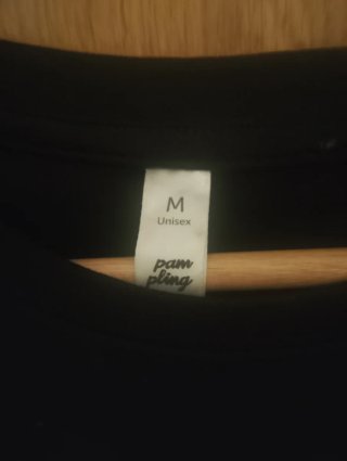 Camiseta Negra de "Miércoles"