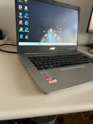Portátil Acer Aspire 5