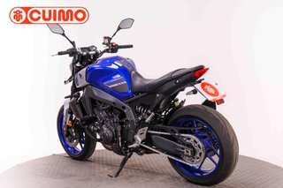 YAMAHA MT 09