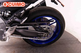 YAMAHA MT 09