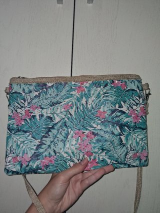 Bolso con Estampado Tropical y Estrellas brillante