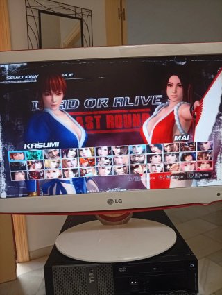 Set Gaming: PC, Volante, Monitor y Mandos