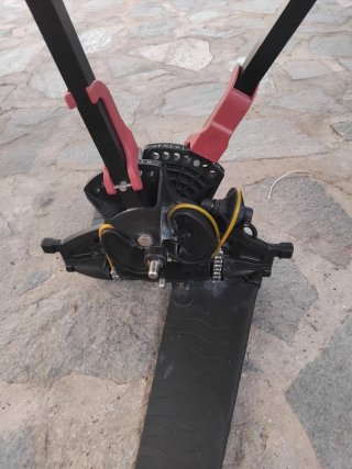 Kayak de Pesca con Pedalera