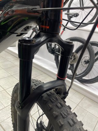 Bicicleta Eléctrica Giant