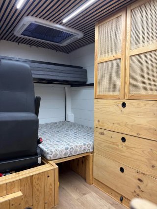 Camper Volkswagen Crafter 2011 4 plazas