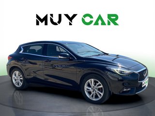 Infiniti Q30 1.6T 90 kW (122 CV)