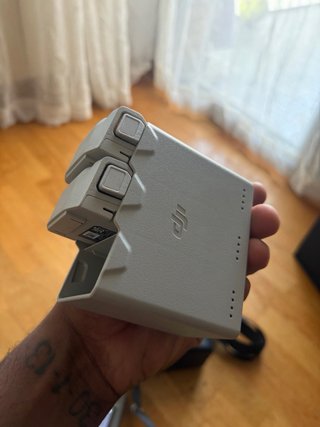 Dron DJI