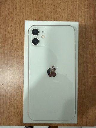 iPhone 11 Blanco/Plateado