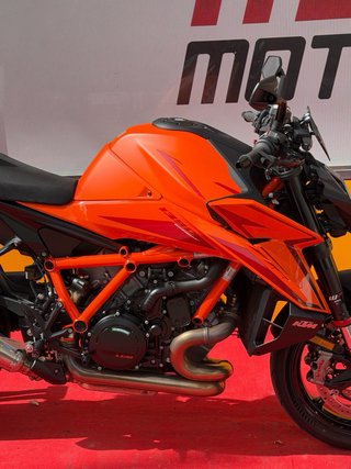 KTM 1390 SuperDuke R