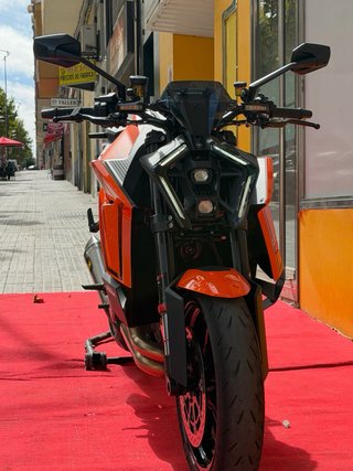 KTM 1390 SuperDuke R