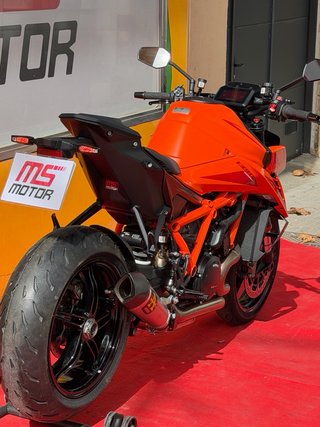 KTM 1390 SuperDuke R