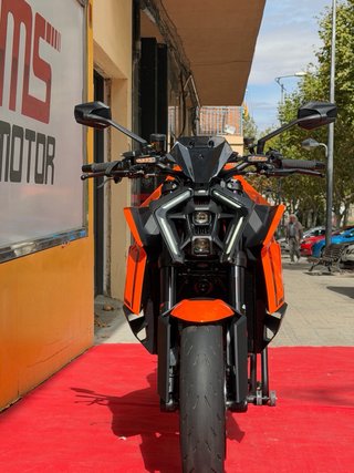 KTM 1390 SuperDuke R