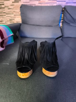 Zapatos tacón negros flecos plataforma T36
