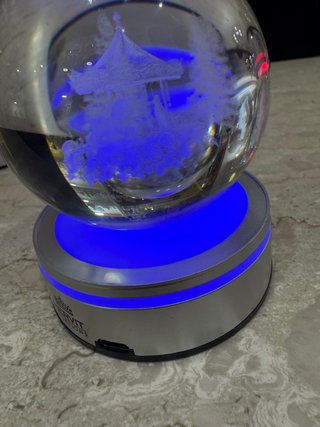 Sfera Hervit con LED tema natalizio