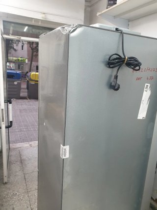 Nevera Combi Gorenje 1.85m x 60cm Nueva con Tara