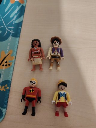Muñecos Playmobil Disney Huevo Kinder
