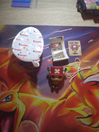 Figura Chopper One Piece Huevo Kinder