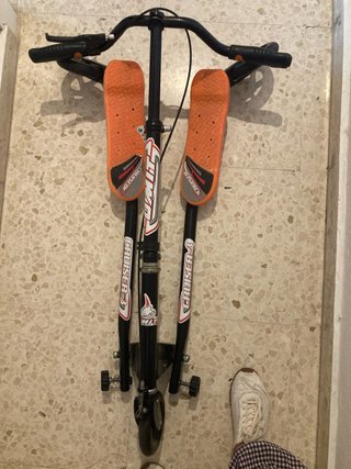 Patinete de Tijera Grande plegable y buen estado