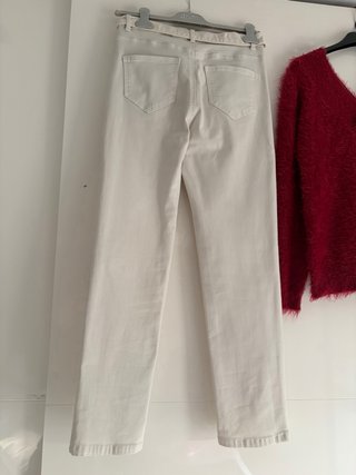 Conjunto Morgan Pantalón Blanco y Jersey Rojo