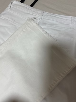 Pantalones blancos Nicoli