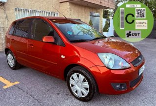 FORD FIESTA 1.3