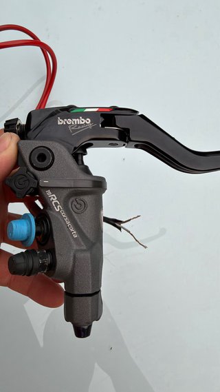 Pinzas de Freno Brembo GP4-RS 108mm bomba 19 RCS