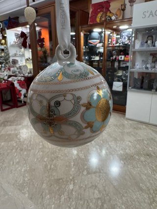 Sfera in ceramica Hervit decorata
