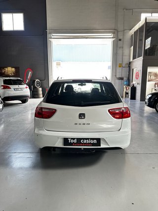 SEAT Exeo