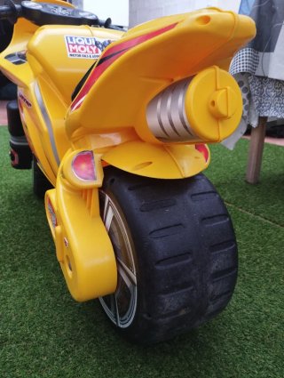 Moto de juguete sin pedales